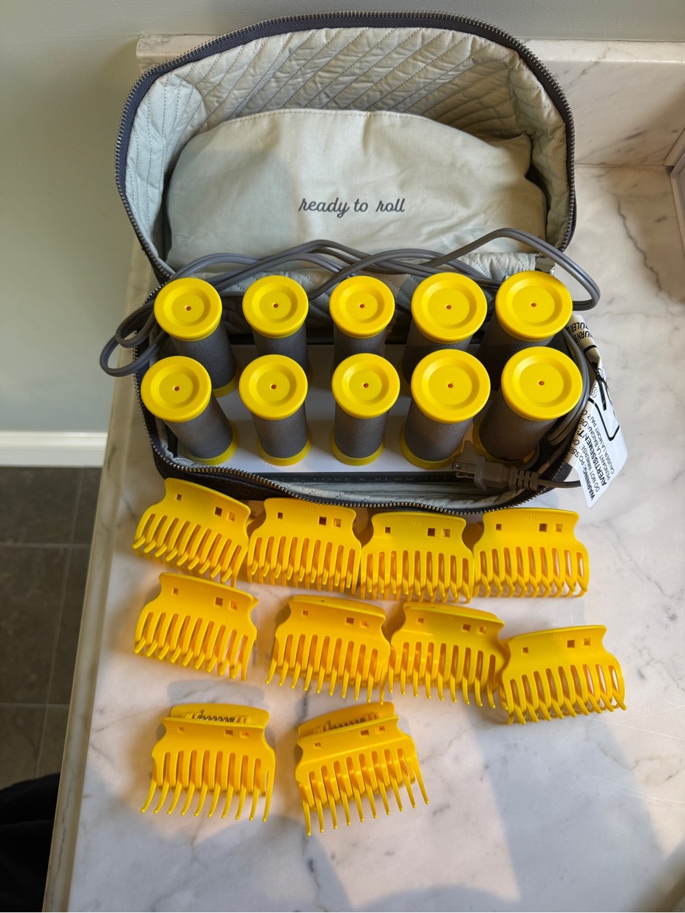 Drybar Hot Roller Set in Yellow and Gray - 10 Long Barrels - Picture 4 of 4